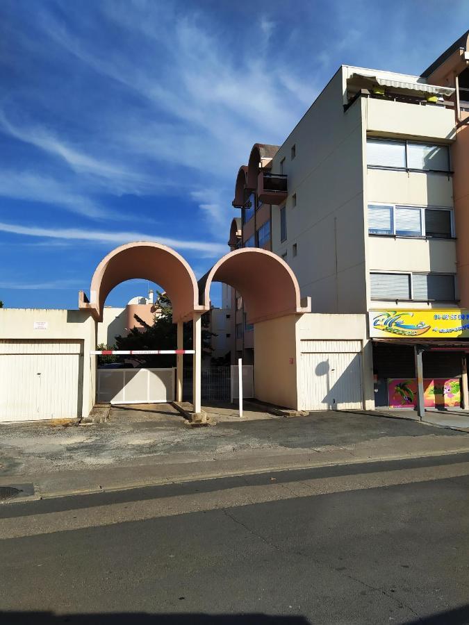 Le Studio Du Grazel Gruissan Bagian luar foto
